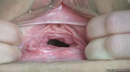 रूसी सौंदर्य प्रवाहित होने के बाद मैं डाला मेरे लंड बीएफ सेक्सी मूवी उसे गधे में