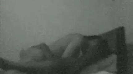 सींग का बना पतला कुतिया सेक्सी बीएफ सेक्सी मूवी के साथ कैंसर और थूक शुक्राणु उसके मुंह में