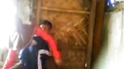 एक बड़े गधे के साथ भव्य उसके प्रेमी के मुर्गा हिंदी में सेक्सी बीएफ मूवी